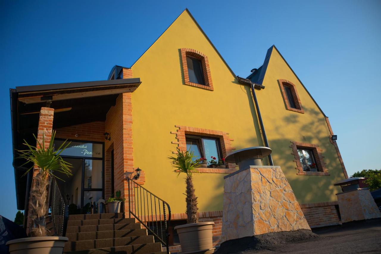 Guest house Wellness & Restaurant Zoborska, Free Parking 3*